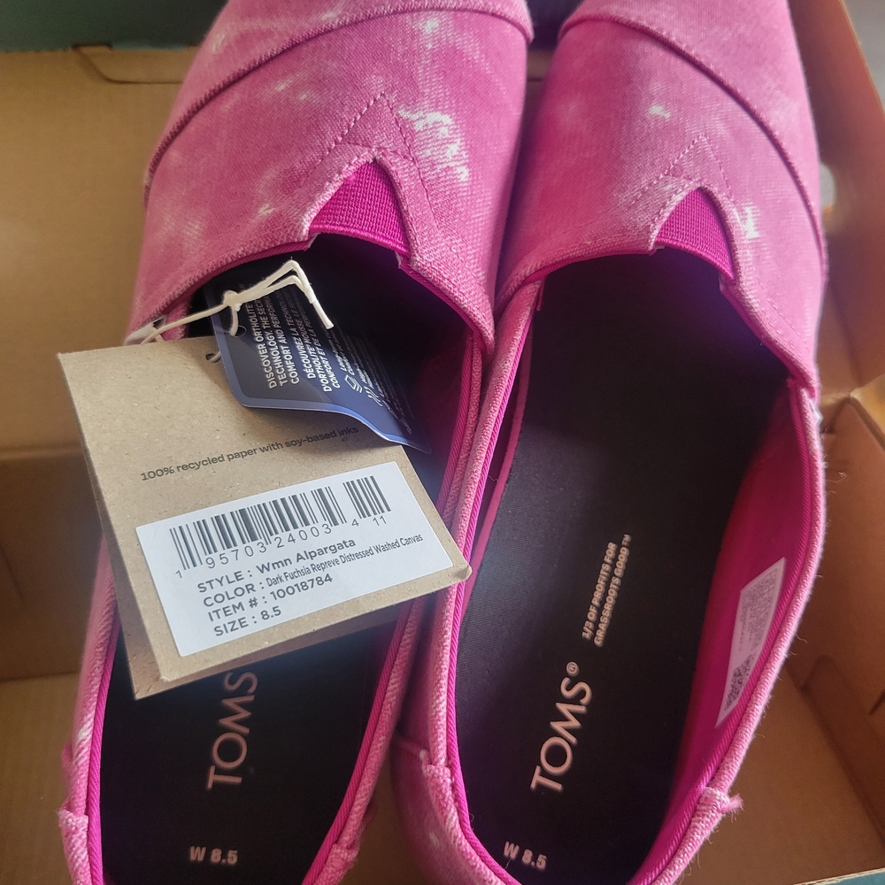 TOMS Women's Vibrant Pink Canvas Slip-Ons